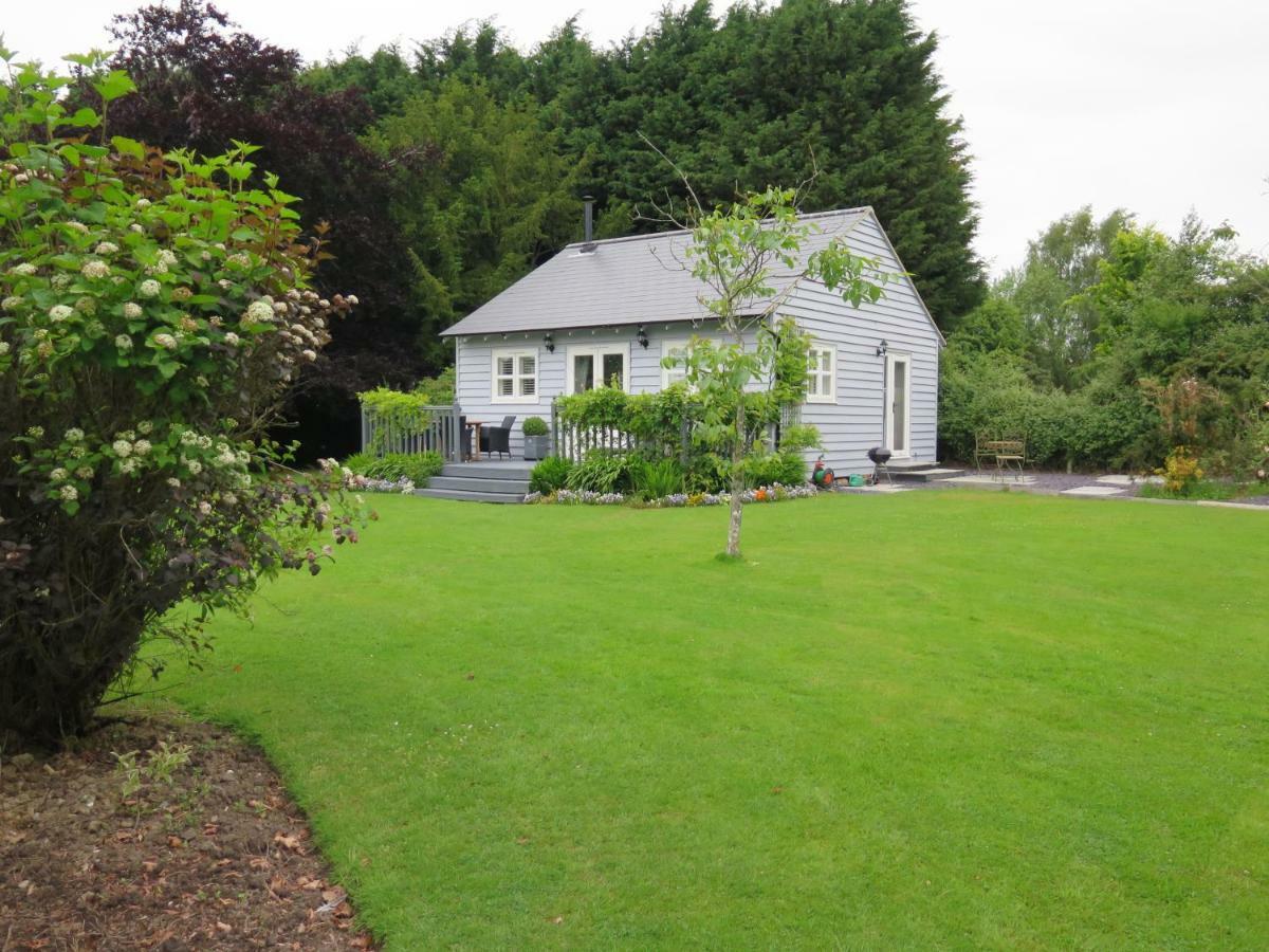 The Pavilion At Brunger House Tenterden Exterior photo